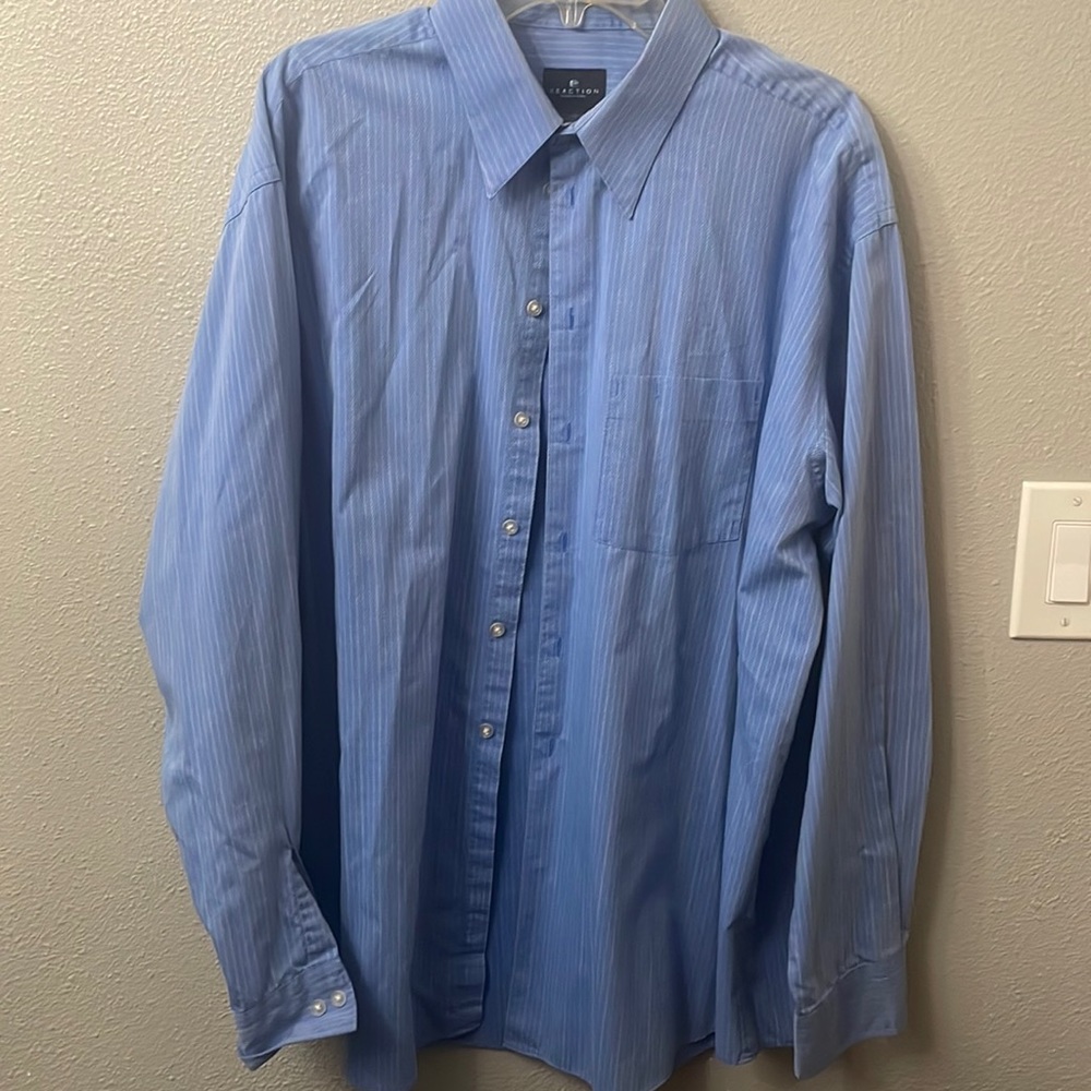 Reaction Kenneth Cole Button down long sleeve shirt